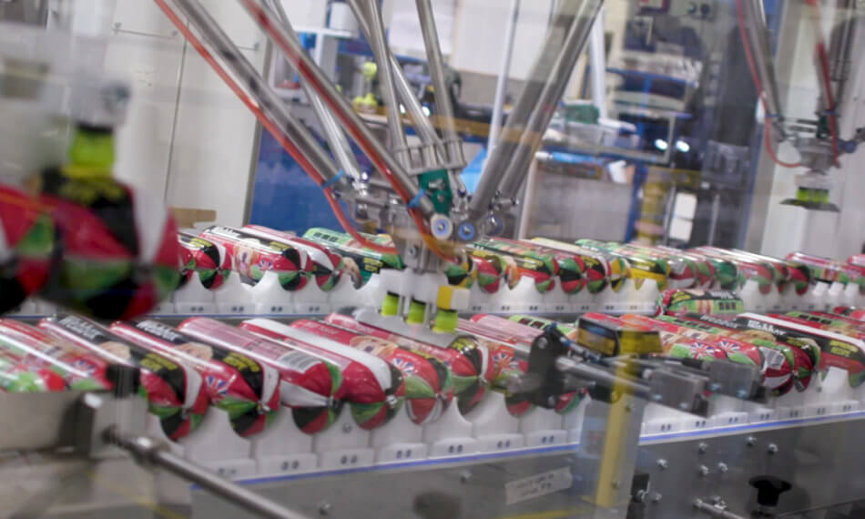 Pet food packaging automation with Sewtec and Schneider Electric
